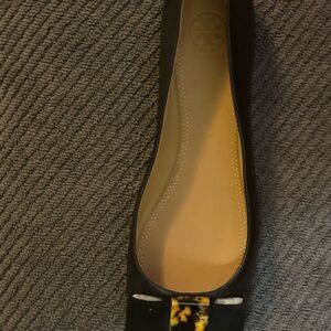 Tory Burch Women’s Chase Napa Leather Bow Tie Ballet Flat